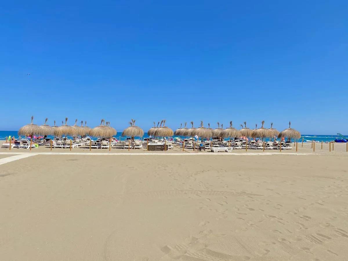 Apartamento Costa Del Sol Seaside Studio - 5 Mins From Beach Fuengirola España