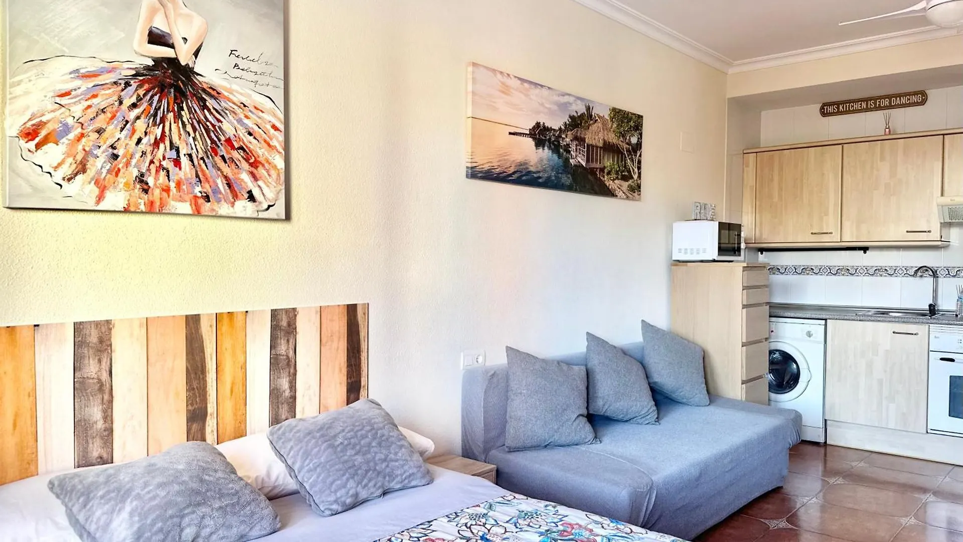Costa Del Sol Seaside Studio - 5 Mins From Beach Fuengirola España